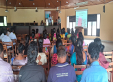 රාජ්‍ය නිලධාරීන් උදෙසා පාරිභෝගික කටයුතු පිළිබඳ අධිකාරි පනත සහ එහි කාර්යභාරය පිළිබඳ දැනුවත් කිරීමේ වැඩසටහනක් 2024.11.25 ප්‍රාදේශීය ලේකම් තුමියගේ ප්‍රධානත්වයෙන් පැවැත්වීම.